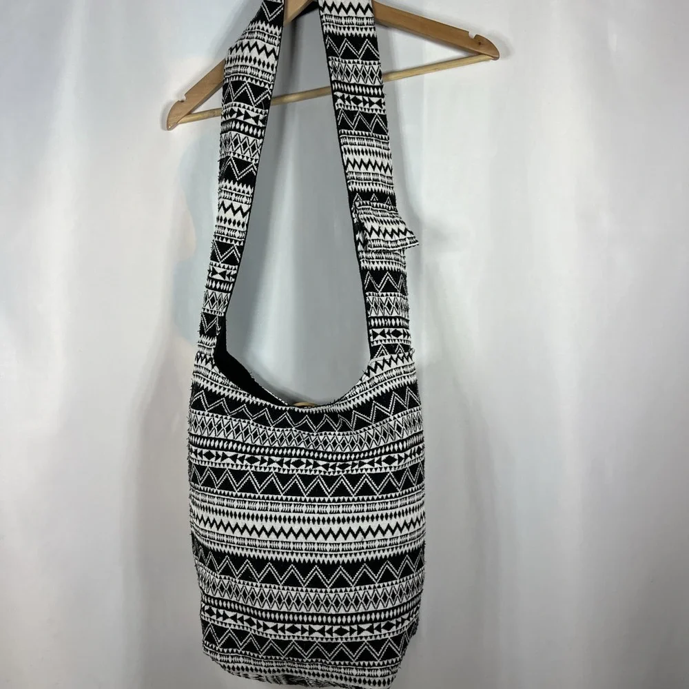 Tribe Azure Handcrafted Fair Trade Large Black 100% Cotton Hobo Hippie Boho Bag‎